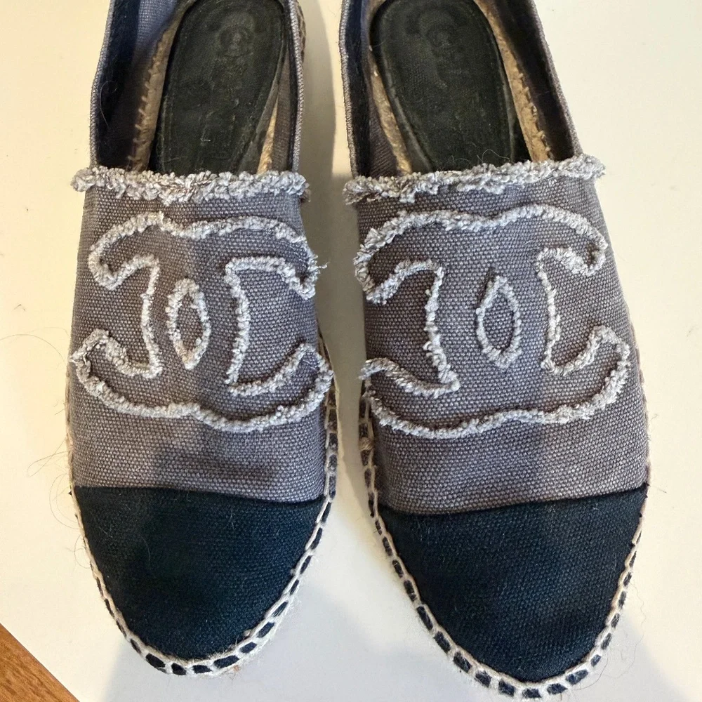 CHANEL ESPADRILLE 37